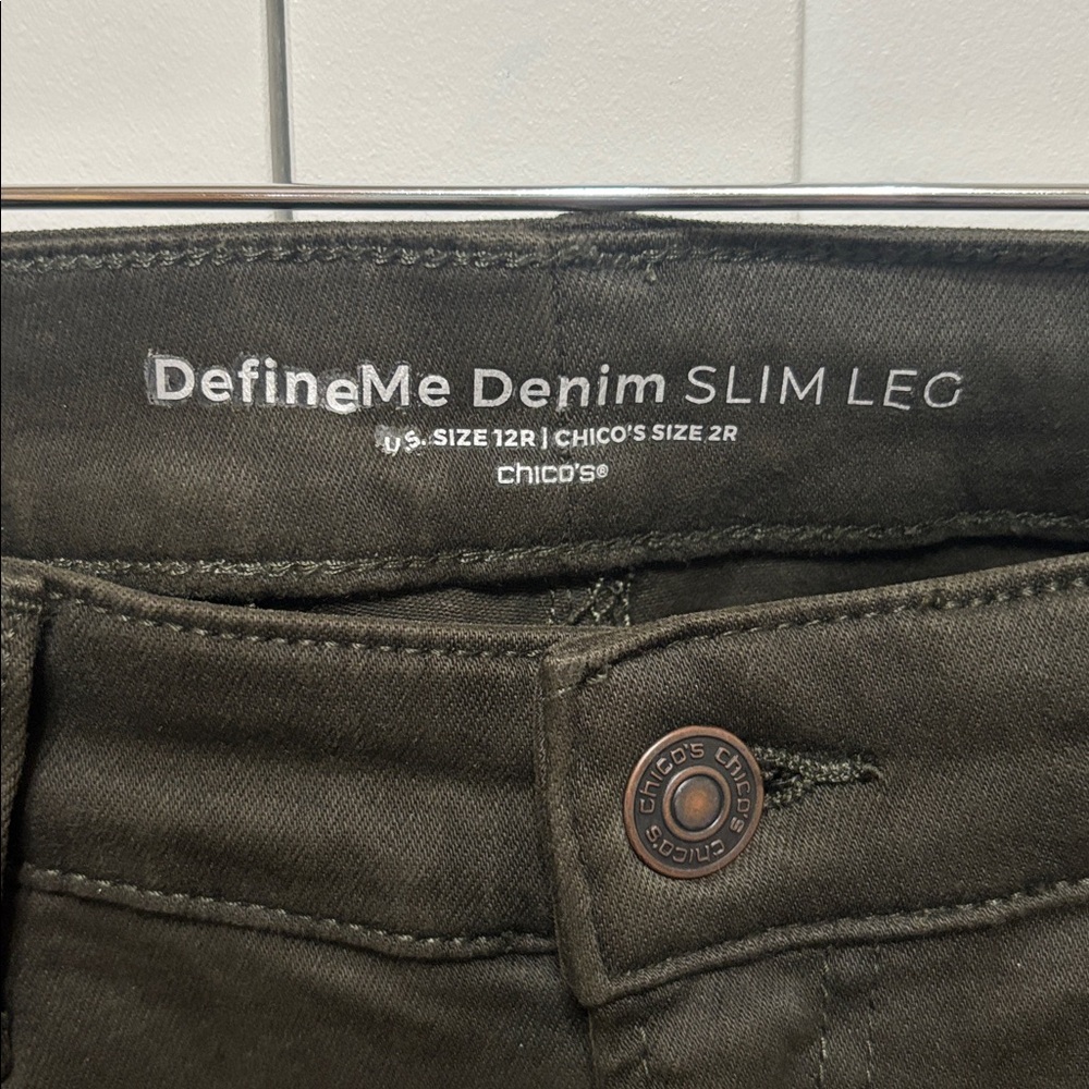 Chico's DefineMe Denim Slim Leg Jeans 12R (Chico’s 2R) NWOT - Picture 2 of 5